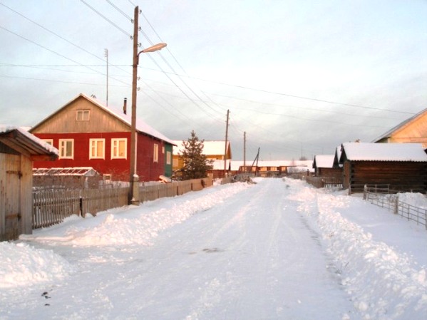 Uliza_Saveleva,_selo_Storoghevsk.jpg