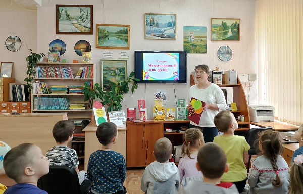 Esli_s_drugom_vyschel_put_(1).jpg Esli_s_drugom_vyschel_put_(1).jpg